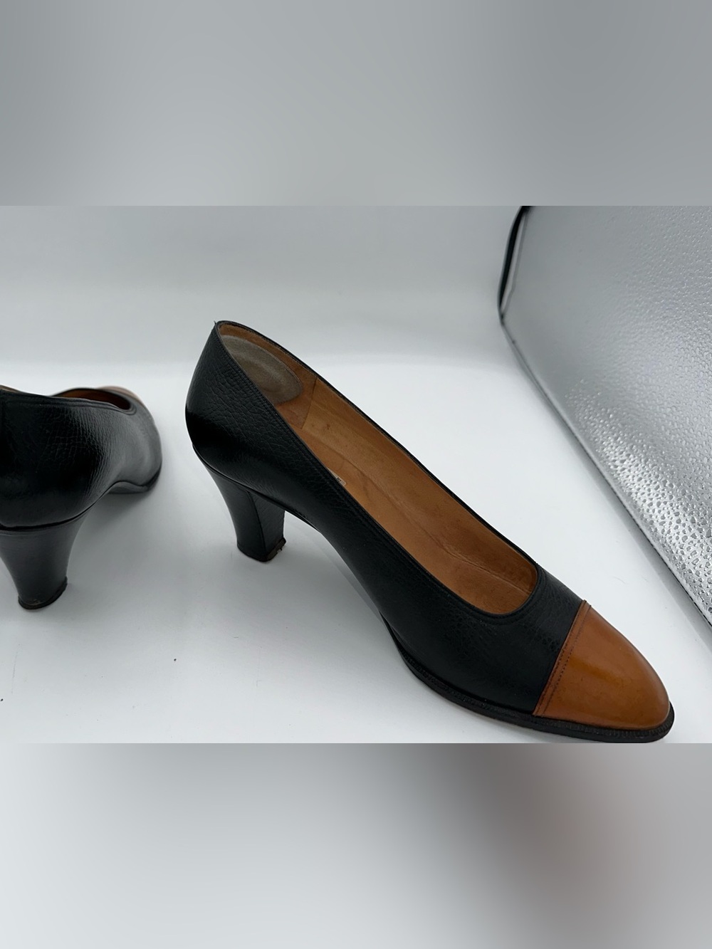 VINTAGE CELINE CLASSIC HEELS Shoes Black BROWN SIZE 39 US Sz 8.5 Pump  AA23 - Picture 8 of 9